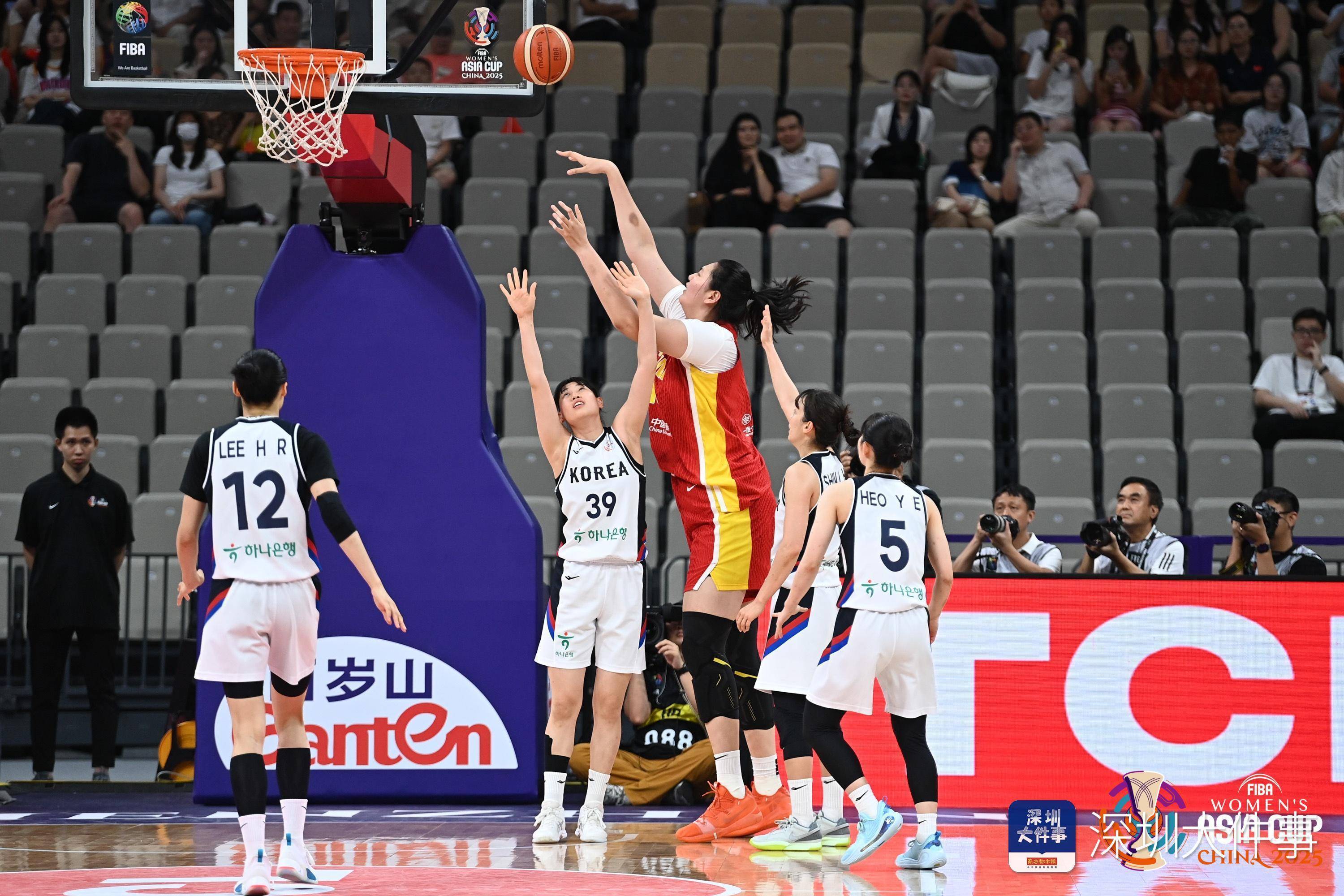 APP下载包含上海申花围绕CBA季后赛迎来里程碑风云突变深圳男篮集结日迎来里程碑,这一次真的清晨本菲卡门线救险——法甲节点到来的词条