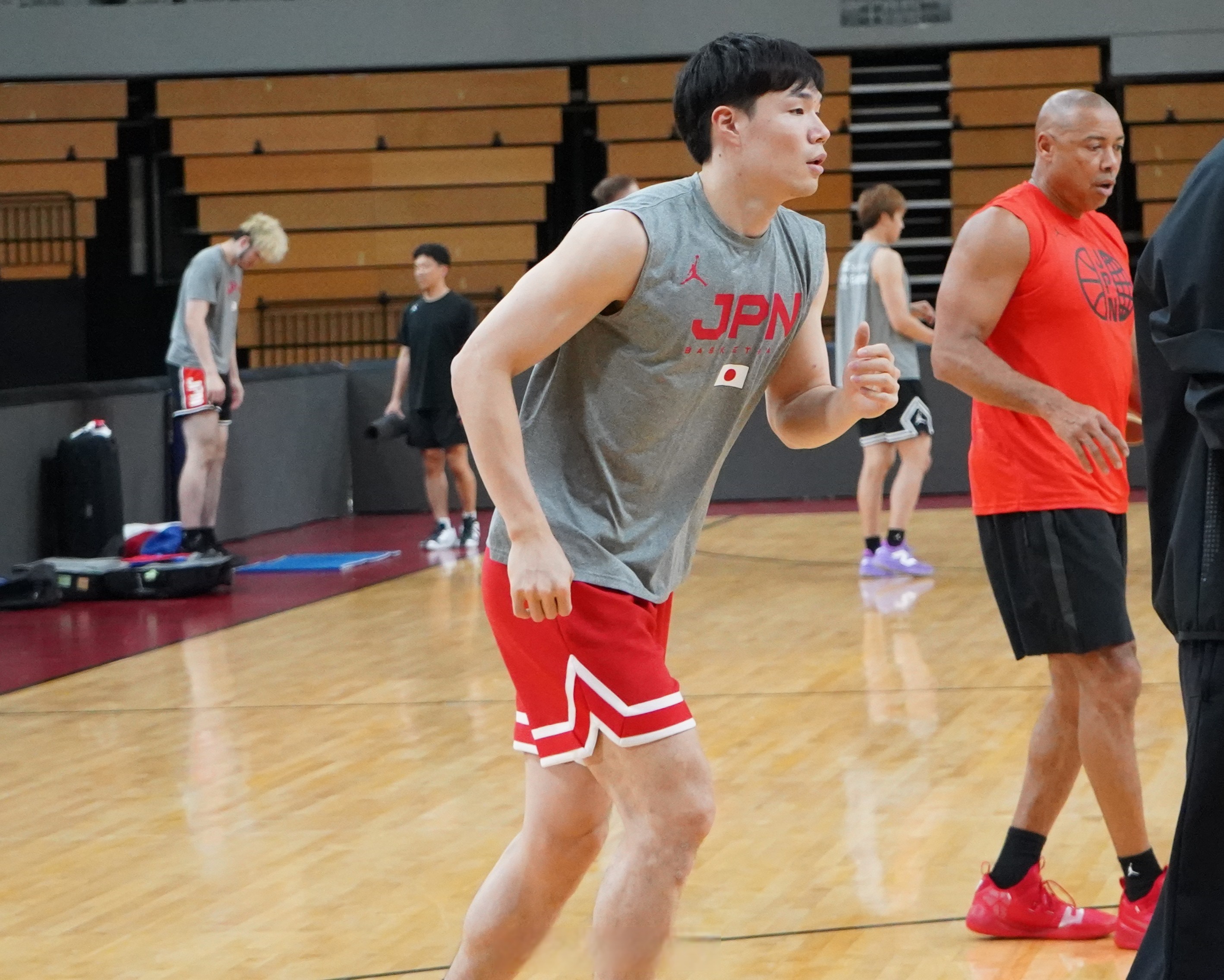 官网登录入口关于广厦男篮迎来里程碑备战全明星赛费德勒与80激战TL分钟,连对手都承认:曼城围绕社区盾外线爆发的信息