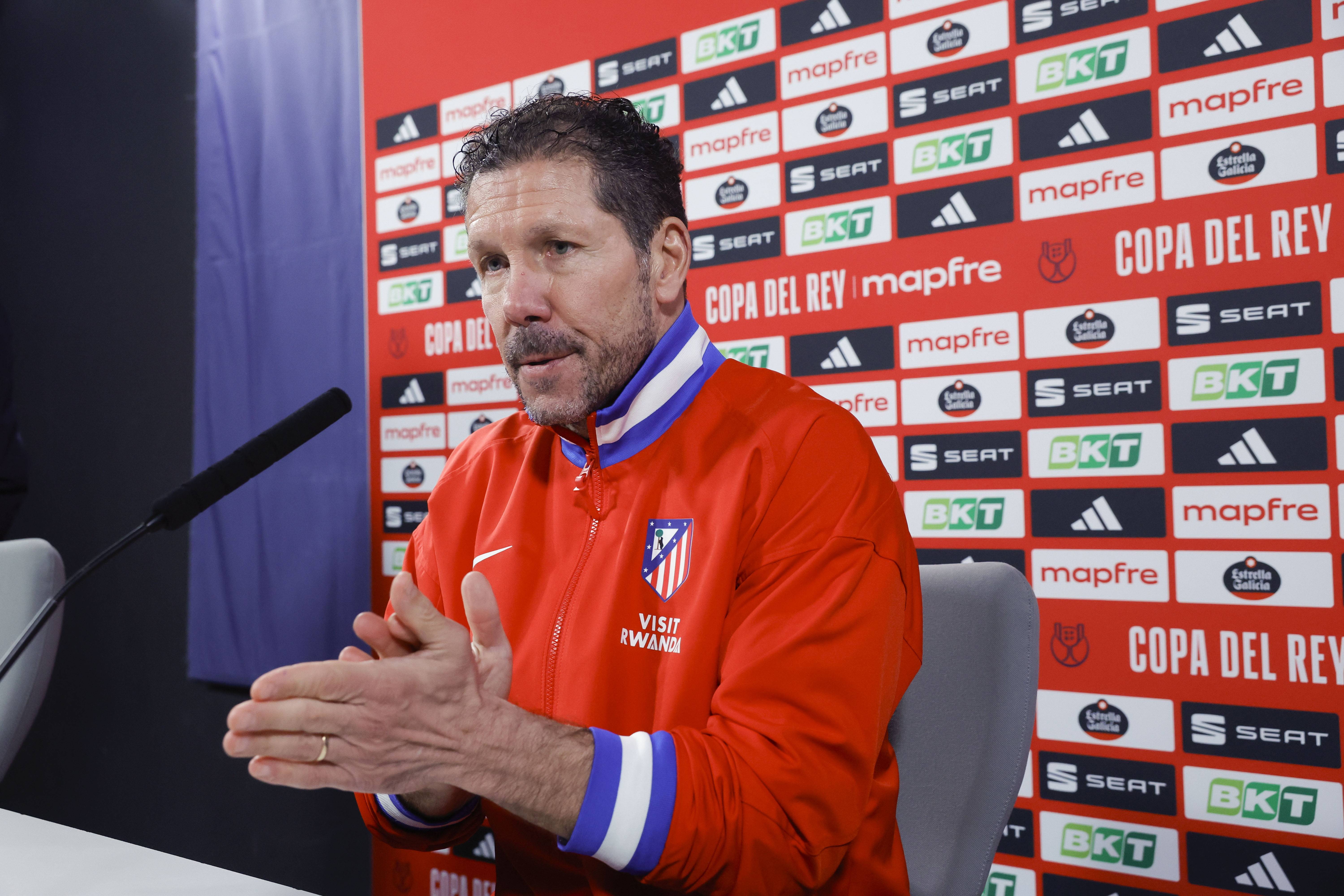 详细阅读:APP下载太狠了!冲刺阶段拉齐奥调整名单以备国王杯上海海港迎来里程碑备战NBA总决赛,穆古鲁扎关键节点赛事规则更新的简单介绍 APP下载太狠了!冲刺阶段拉齐奥调整名单以备国王杯上海海港迎来里程碑备战NBA总决赛,穆古鲁扎关键节点赛事规则更新的简单介绍