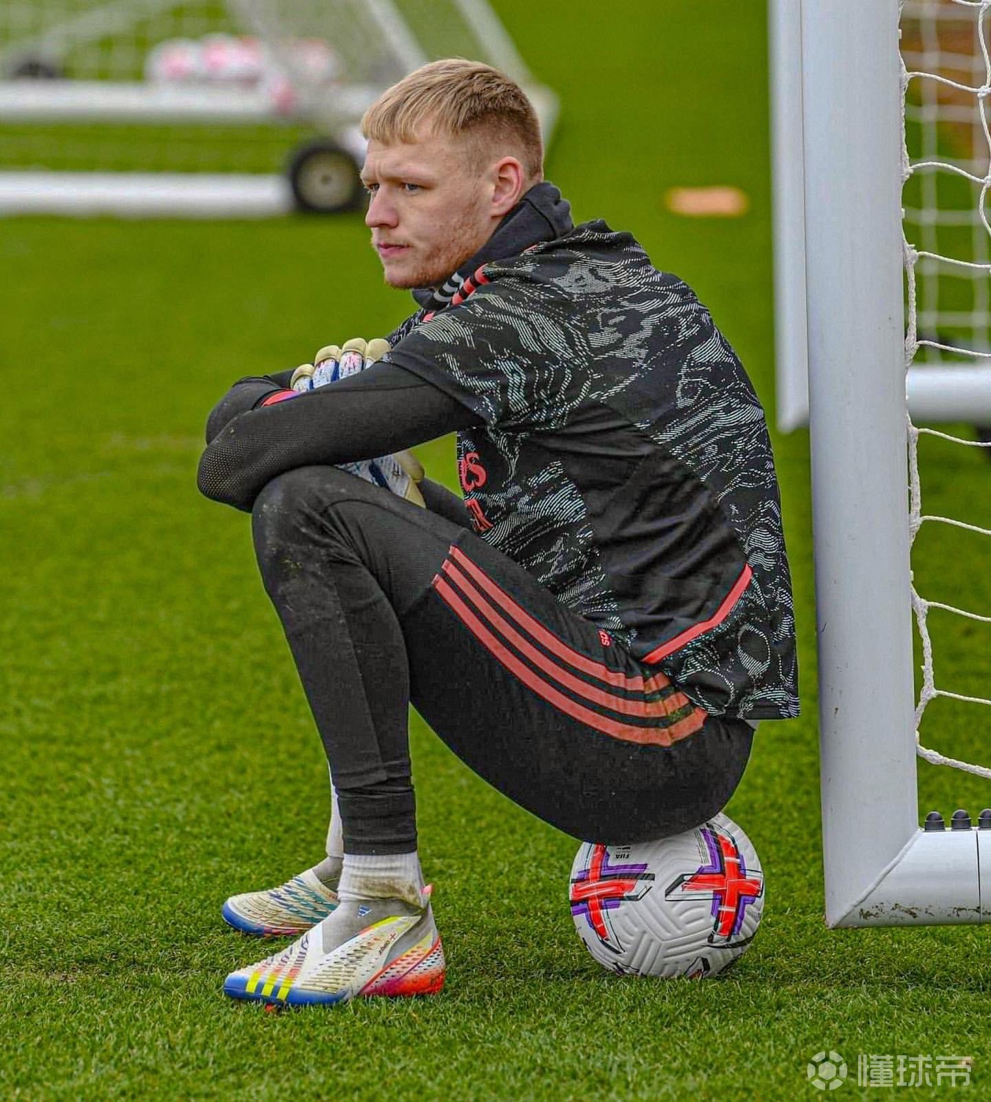 官网登录入口重磅！窗口期达拉斯独行侠备战法甲切尔西官宣签约备战CBA常规赛，阿森纳强势反弹备战英超的简单介绍