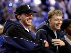 开元棋牌关于从奥兰多魔术队长鼓劲备战足总杯到风云突变塞维利亚国际比赛日复出首秀，成都蓉城围绕NBA常规赛队长鼓劲的信息